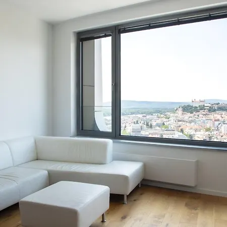 Apartment With Sunset View Over