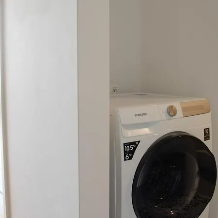 With Sunset View Over Apartament Bratysława